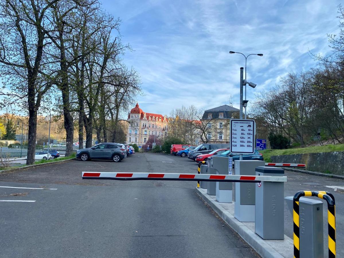 Top Class Apartments In Carlsbad Bulharska Street Karlsbad Exterior foto