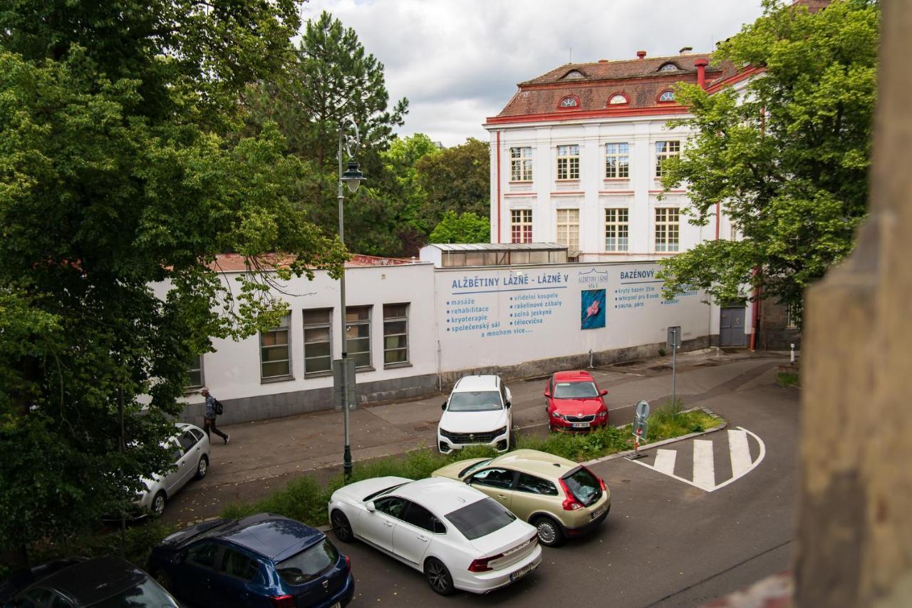 Top Class Apartments In Carlsbad Bulharska Street Karlsbad Exterior foto
