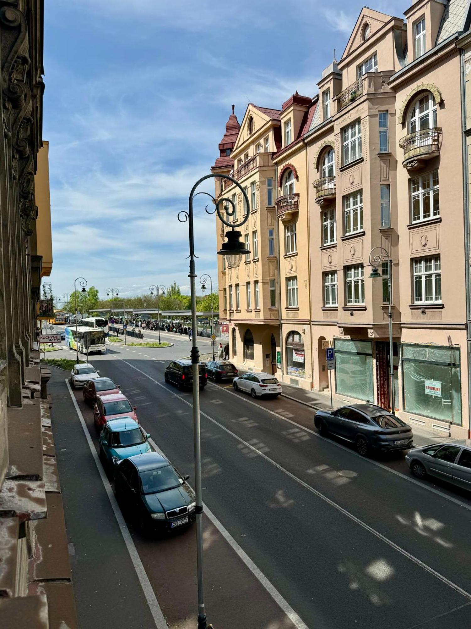 Top Class Apartments In Carlsbad Bulharska Street Karlsbad Exterior foto